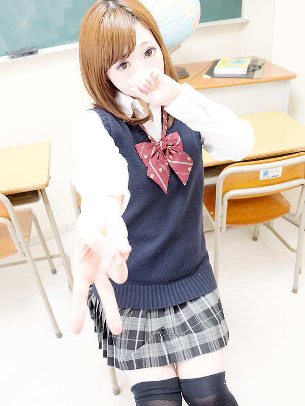 こなた♡アニヲタ｜大阪 梅田 兎我野町 ホテルヘルス【パンチラJK】〜NO PANTY NO LIFE〜『見たい！嗅ぎたい！触りたい！！』キュートで無邪気な小悪魔JKがエロエロ全開大胆ご奉仕♪