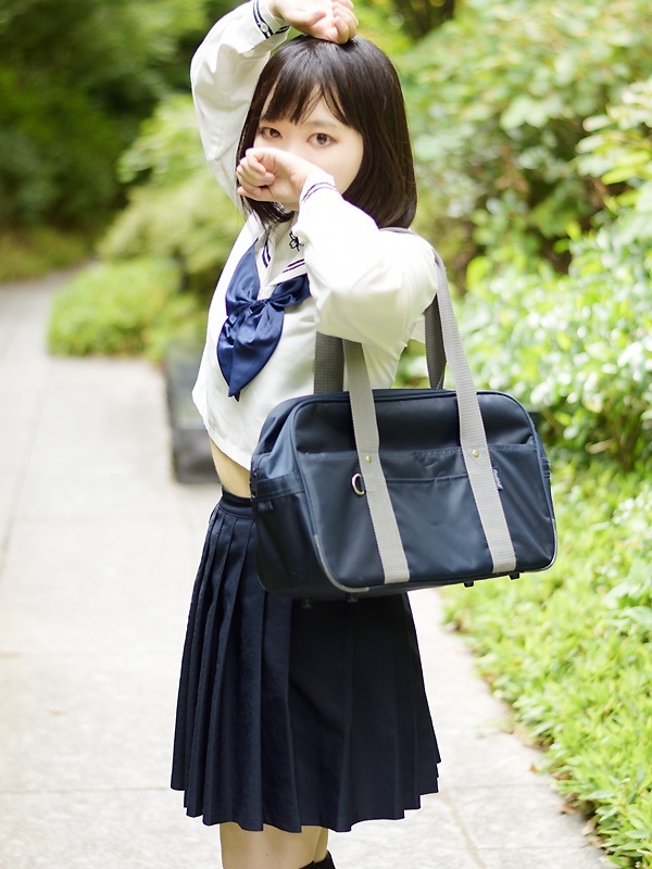 むぎ♡清純派｜大阪 梅田 兎我野町 ホテルヘルス【パンチラJK】〜NO PANTY NO LIFE〜『見たい！嗅ぎたい！触りたい！！』キュートで無邪気な小悪魔JKがエロエロ全開大胆ご奉仕♪