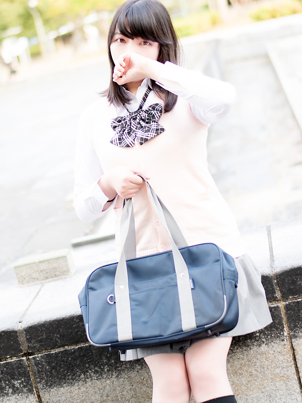 りり♡えちえち｜大阪 梅田 兎我野町 ホテルヘルス【パンチラJK】〜NO PANTY NO LIFE〜『見たい！嗅ぎたい！触りたい！！』キュートで無邪気な小悪魔JKがエロエロ全開大胆ご奉仕♪