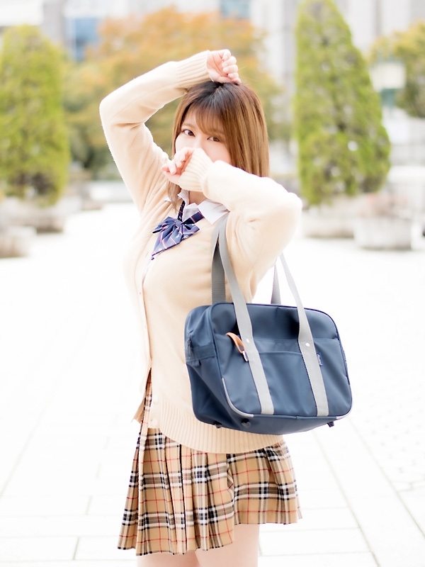 まり♡萌え×巨乳｜大阪 梅田 兎我野町 ホテルヘルス【パンチラJK】〜NO PANTY NO LIFE〜『見たい！嗅ぎたい！触りたい！！』キュートで無邪気な小悪魔JKがエロエロ全開大胆ご奉仕♪