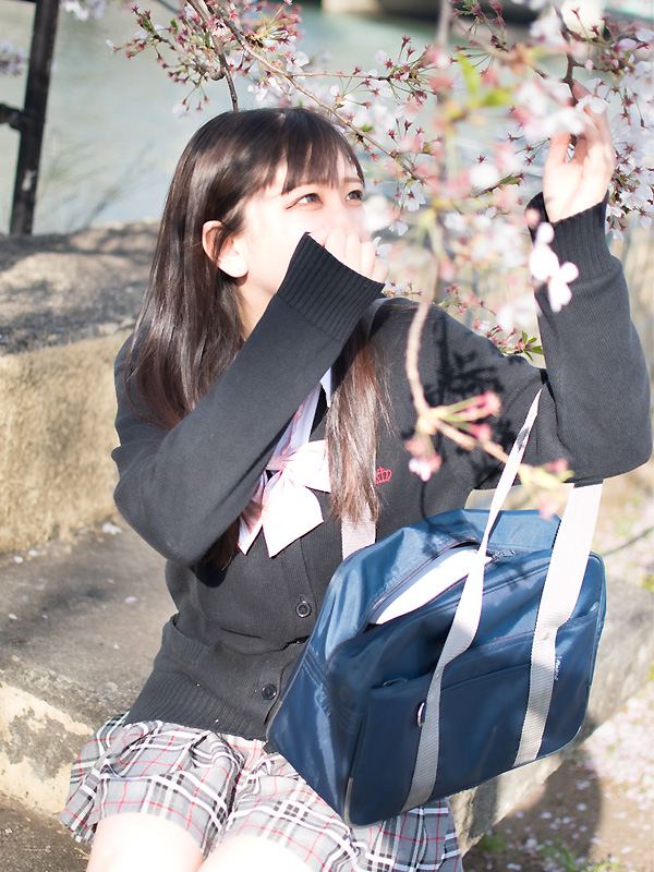 のぞみ♡子犬系JK(18)｜大阪 梅田 兎我野町 ホテルヘルス【パンチラJK】〜NO PANTY NO LIFE〜『見たい！嗅ぎたい！触りたい！！』キュートで無邪気な小悪魔JKがエロエロ全開大胆ご奉仕♪