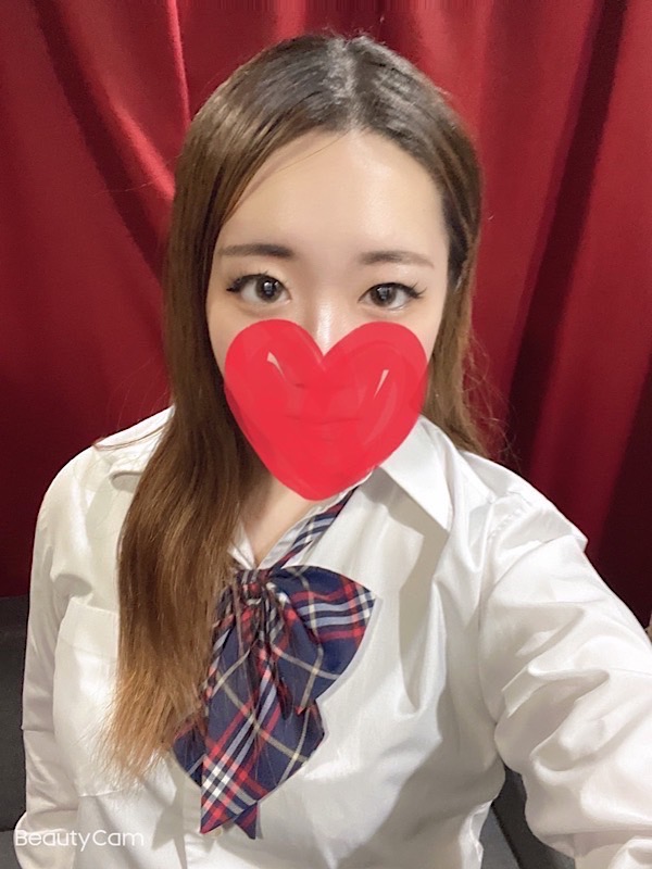 きほ(18)｜大阪 梅田 兎我野町 ホテルヘルス【パンチラJK】〜NO PANTY NO LIFE〜『見たい！嗅ぎたい！触りたい！！』キュートで無邪気な小悪魔JKがエロエロ全開大胆ご奉仕♪