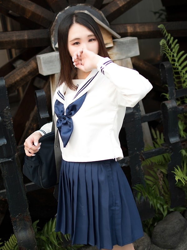 らん♡大和撫子｜大阪 梅田 兎我野町 ホテルヘルス【パンチラJK】〜NO PANTY NO LIFE〜『見たい！嗅ぎたい！触りたい！！』キュートで無邪気な小悪魔JKがエロエロ全開大胆ご奉仕♪